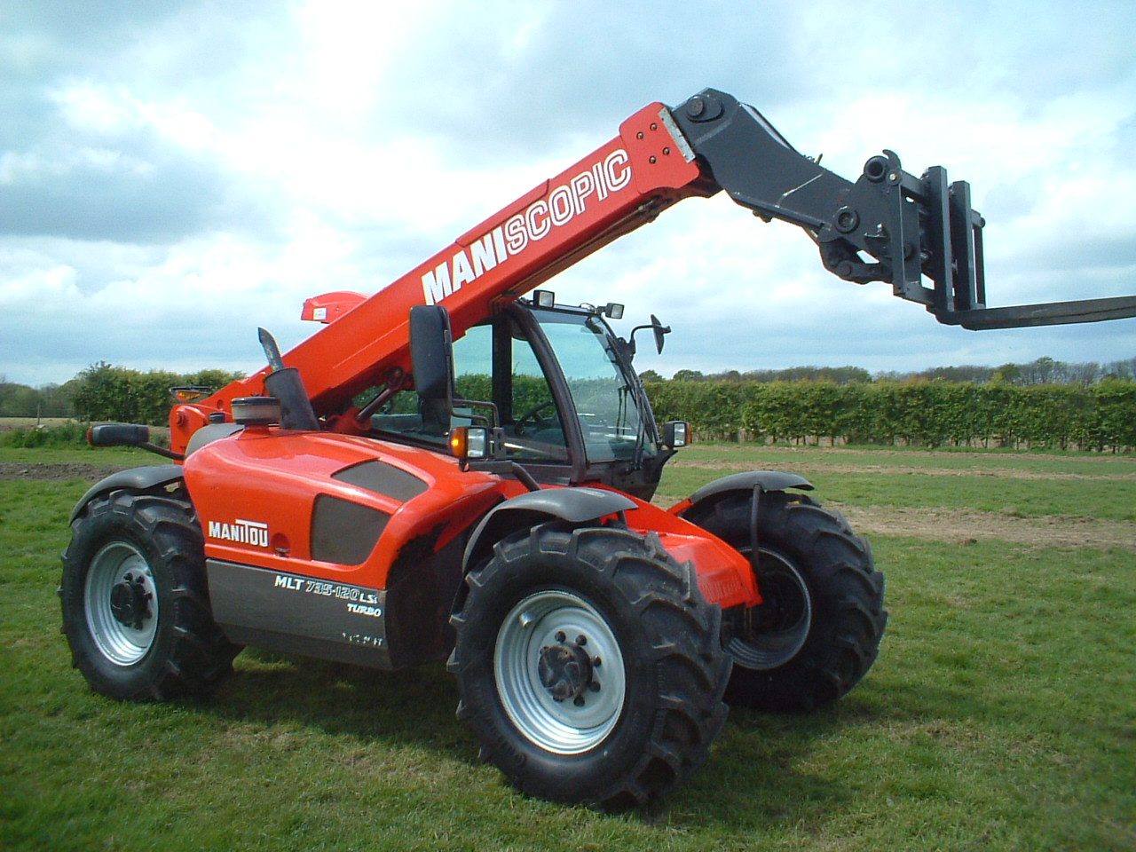 Ładowarka teleskopowa Manitou MLT 735